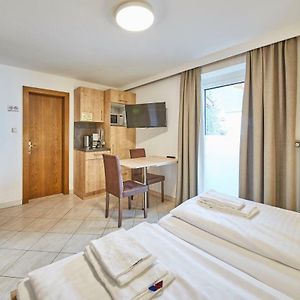 Studio met een King Size Bed